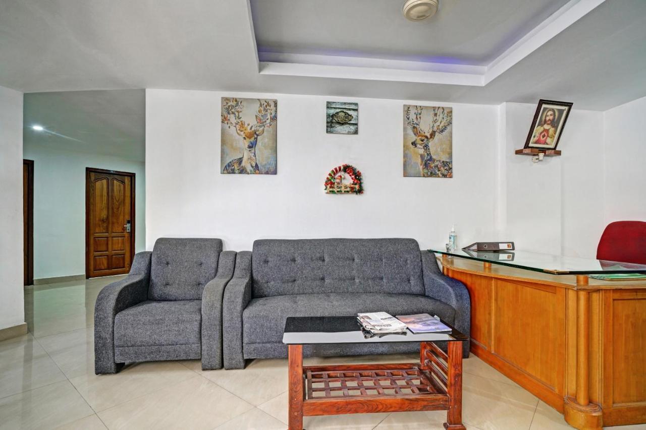 Collection O Aramam Executive Inn Kochi Dış mekan fotoğraf